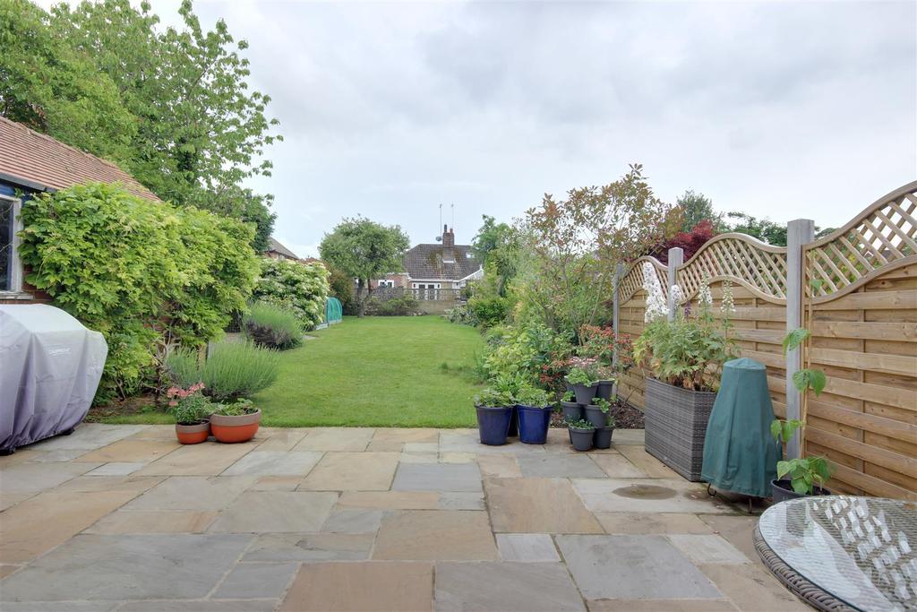 Wilson Street, Anlaby 4 bed semidetached house £375,000