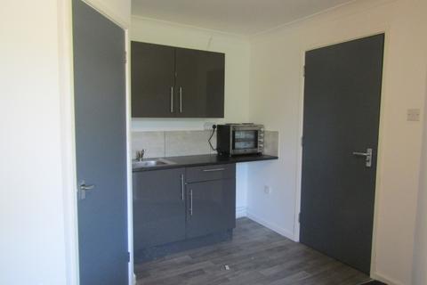 1 bedroom in a house share to rent - Eyrescroft, Bretton, Peterborough