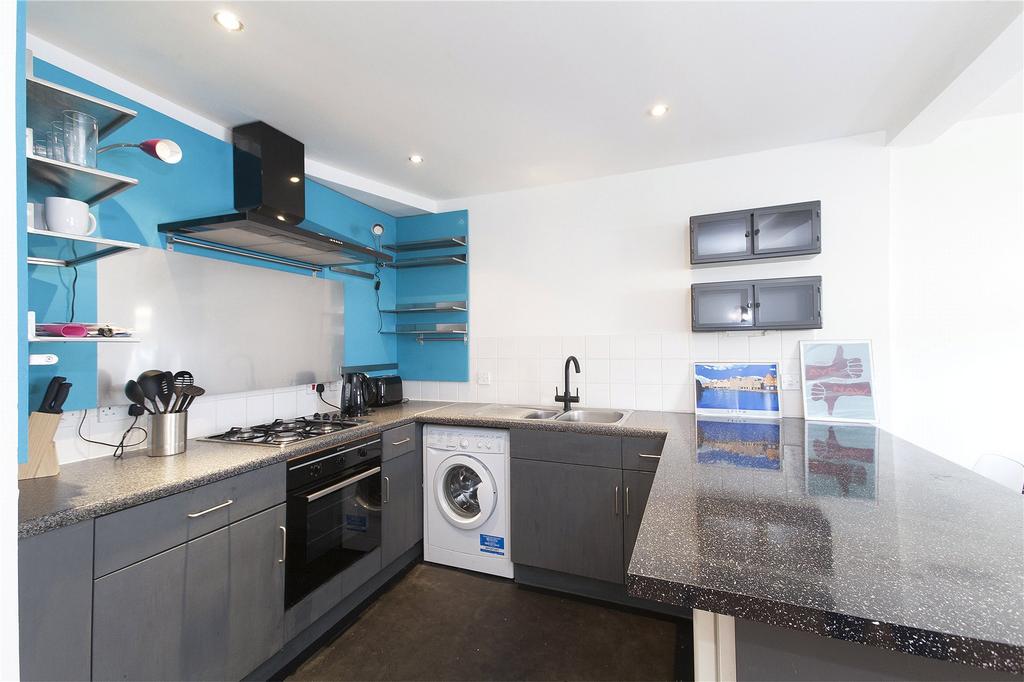 Apartment in Edinburgh, The Shore, Leith - View 3