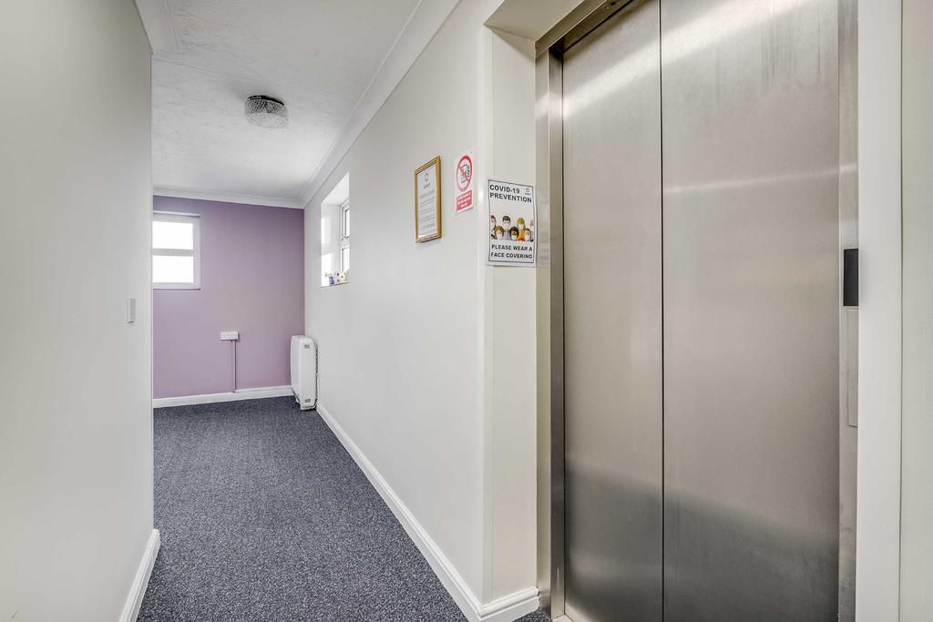 Communal First Floor