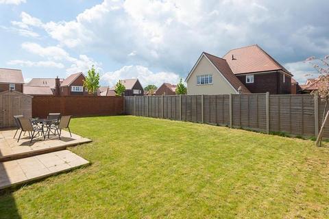 4 bedroom detached house for sale, Brambling Avenue, Finberry