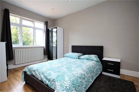 undefined, The Avenue, Coulsdon, CR5