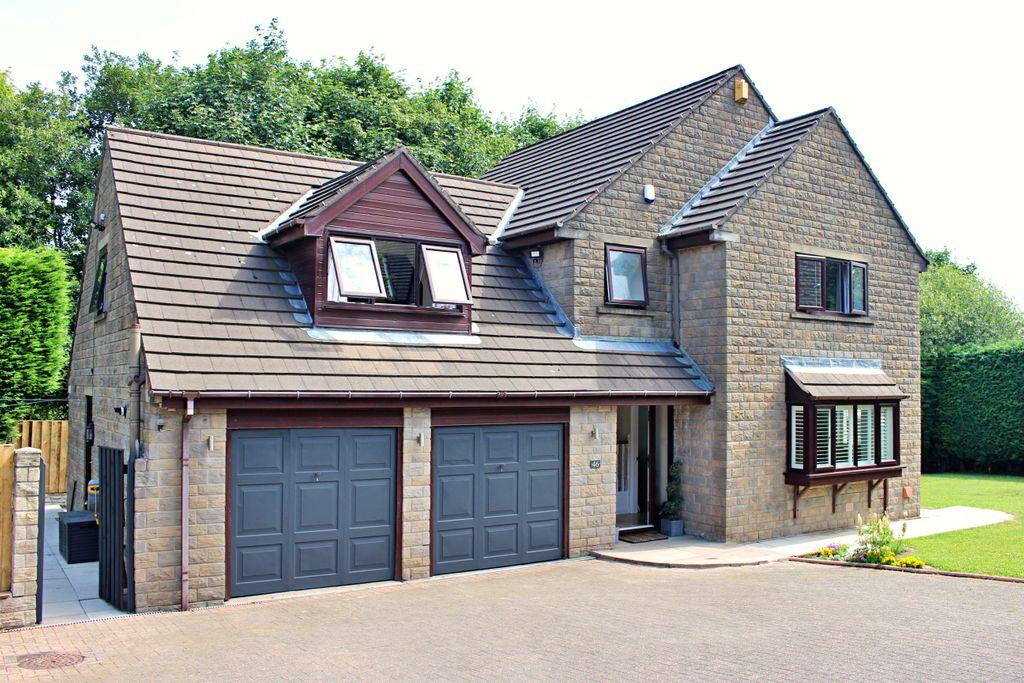 Dean Road, Helmshore BB4 4DS 4 bed detached house £525,000