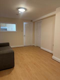 undefined, Alton Gardens, Luton