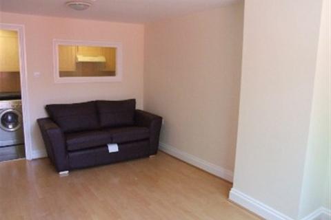 1 bedroom bungalow to rent, Alton Gardens, Luton