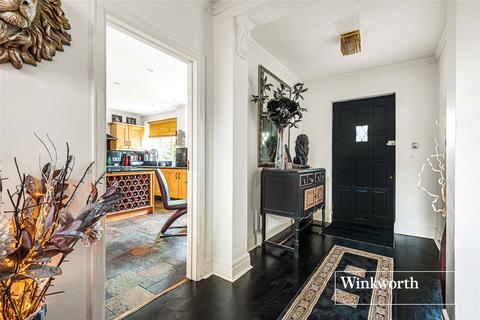 6 bedroom detached house for sale - Lyonsdown Road, New Barnet, EN5