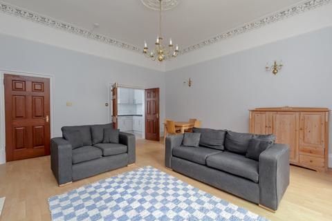 11/3 Strathearn Road, Edinburgh, EH9 2AE