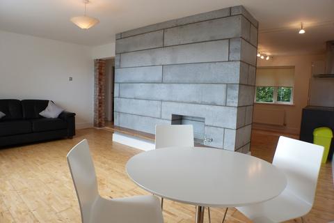 2 bedroom flat to rent, Penlan Crescent, Uplands, Swansea, SA2