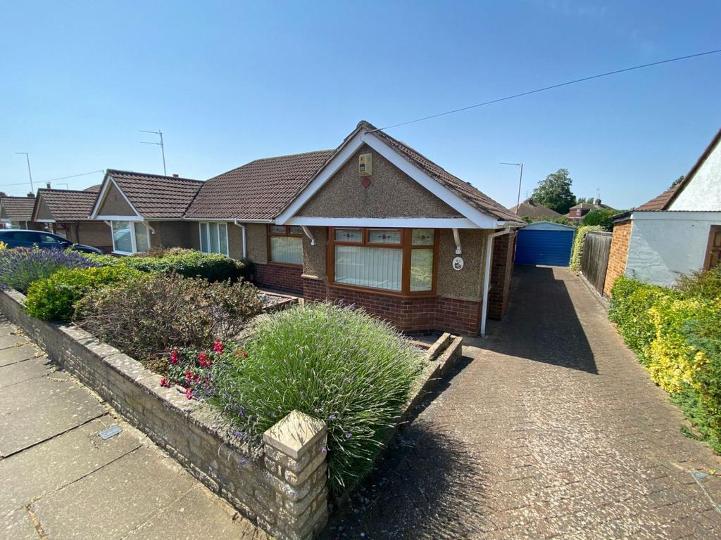 Coppice Drive, Parklands, Northampton... 2 bed semidetached bungalow £290,000
