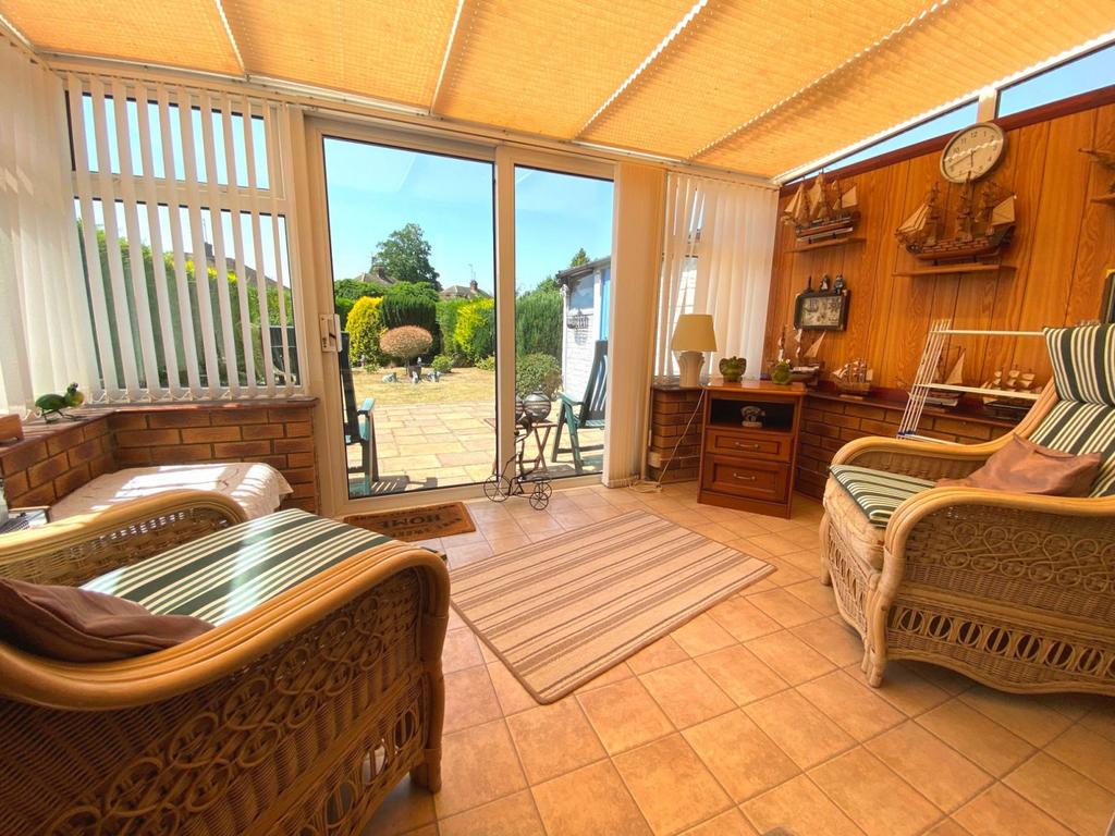 Coppice Drive, Parklands, Northampton... 2 bed semidetached bungalow