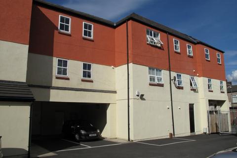 2 bedroom apartment to rent, Worsley Street, Golborne, Warrington, WA3 3AG