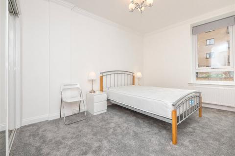 2 bedroom flat to rent, East Parkside, Edinburgh, EH16