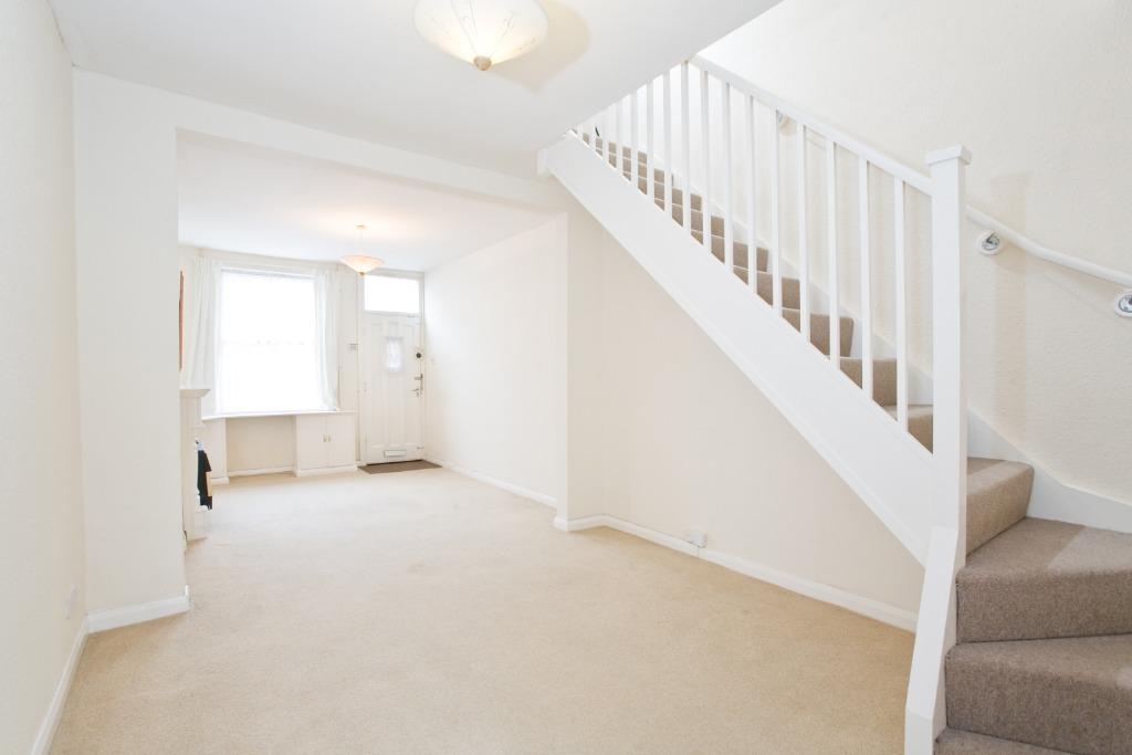 Kitchener Street, York, YO31 2 bed terraced house £1,000 pcm (£231 pw)