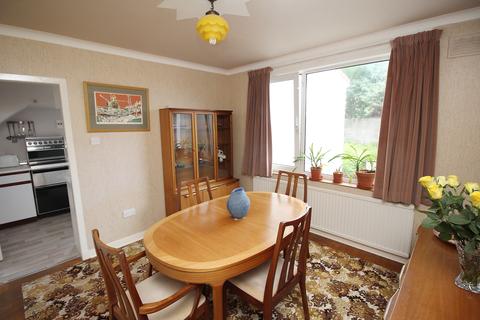 15 Castle Avenue, Balloch, Alexandria, G83 8HU