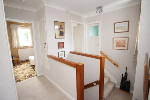 15 Castle Avenue, Balloch, Alexandria, G83 8HU