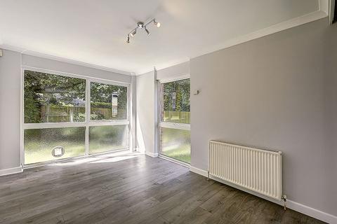 1 bedroom apartment for sale, Avalon Close, Enfield EN2