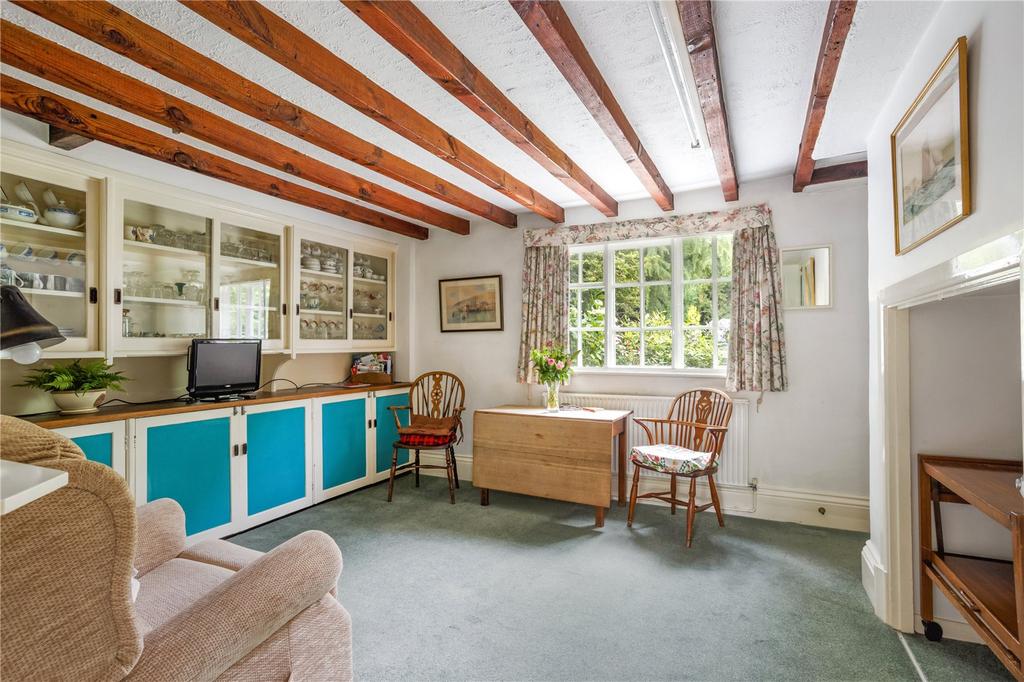 Breakfast Room