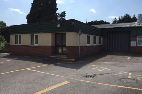 Industrial unit to rent, Unit 4 & 4A, The Tanneries, East Street, Fareham, PO14 4AR