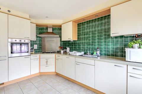 33 Hopkin Close, Guildford, GU2 9LS