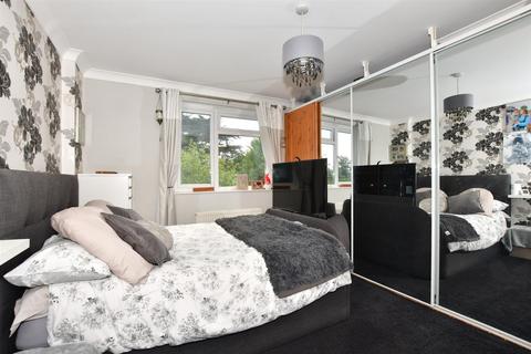 4 bedroom semi-detached house for sale - Orchard Gardens, Westbrook, Margate, Kent