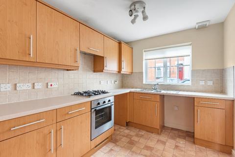 3 bedroom terraced house to rent, Chaucer Street, Kingsley, Northampton, NN2