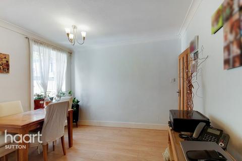 41 Downs Road, Sutton, SM2 5NR