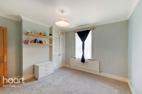 41 Downs Road, Sutton, SM2 5NR