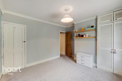 41 Downs Road, Sutton, SM2 5NR