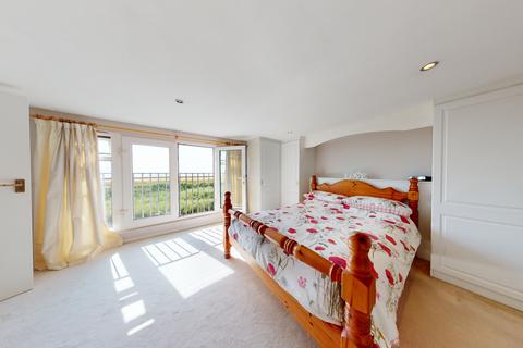 49 High Knocke, Dymchurch, Romney Marsh, TN29 0QD