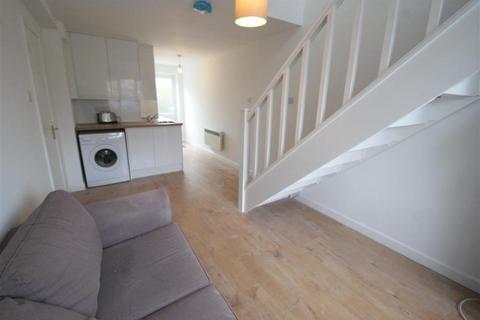 1 bedroom flat to rent, Picton Road, Andover, SP10