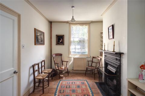 9 Bellevue Place, London, E1 4UG