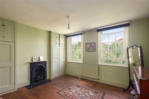 9 Bellevue Place, London, E1 4UG