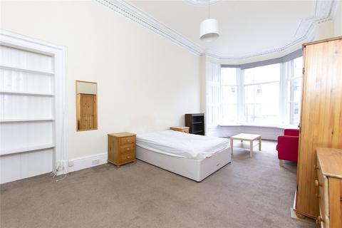 3 bedroom flat to rent, (1f1) Dalkeith Road, Edinburgh, EH16