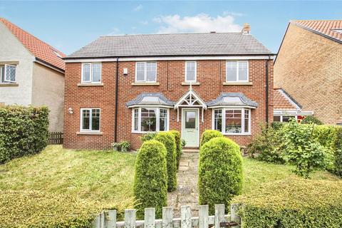 6 bedroom detached house for sale - Hall Close, Carlton
