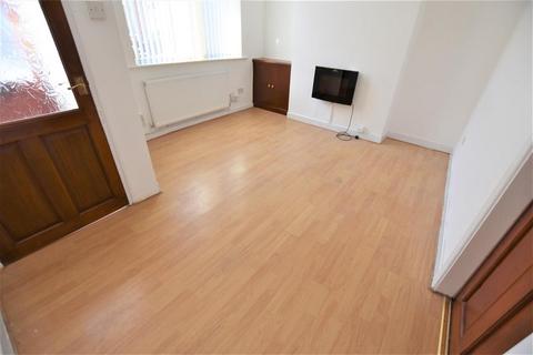 2 bedroom terraced house to rent, Armstrong Street, Ashton-on-Ribble PR2