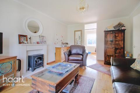 3 bedroom maisonette for sale - Godfreys Close, Horringer, Bury St Edmunds