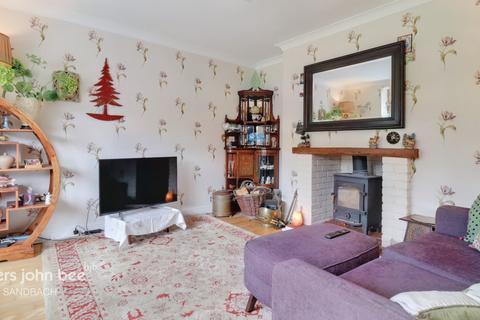 42 Betchton Road, Malkins Bank, Sandbach, CW11 4XL