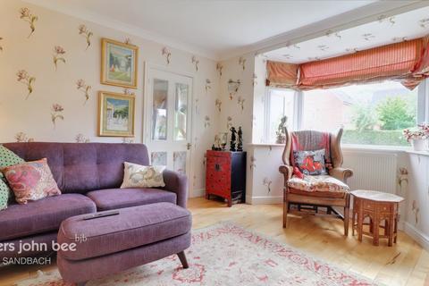 42 Betchton Road, Malkins Bank, Sandbach, CW11 4XL