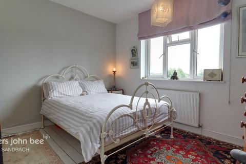 42 Betchton Road, Malkins Bank, Sandbach, CW11 4XL