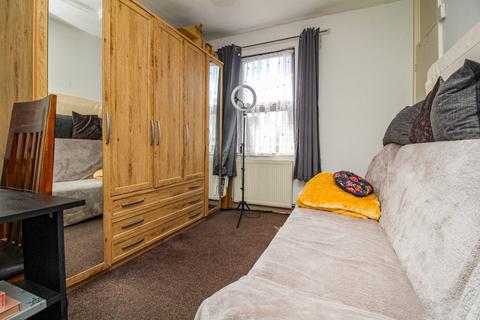 161 Marks Road, Romford, RM7 7AF