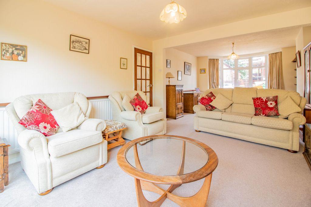 Crofton Road, Attenborough NG9 5HW 3 bed semidetached house for sale