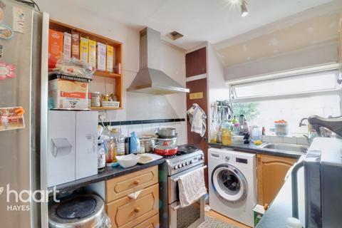 173 Berwick Avenue, Hayes, UB4 0NJ