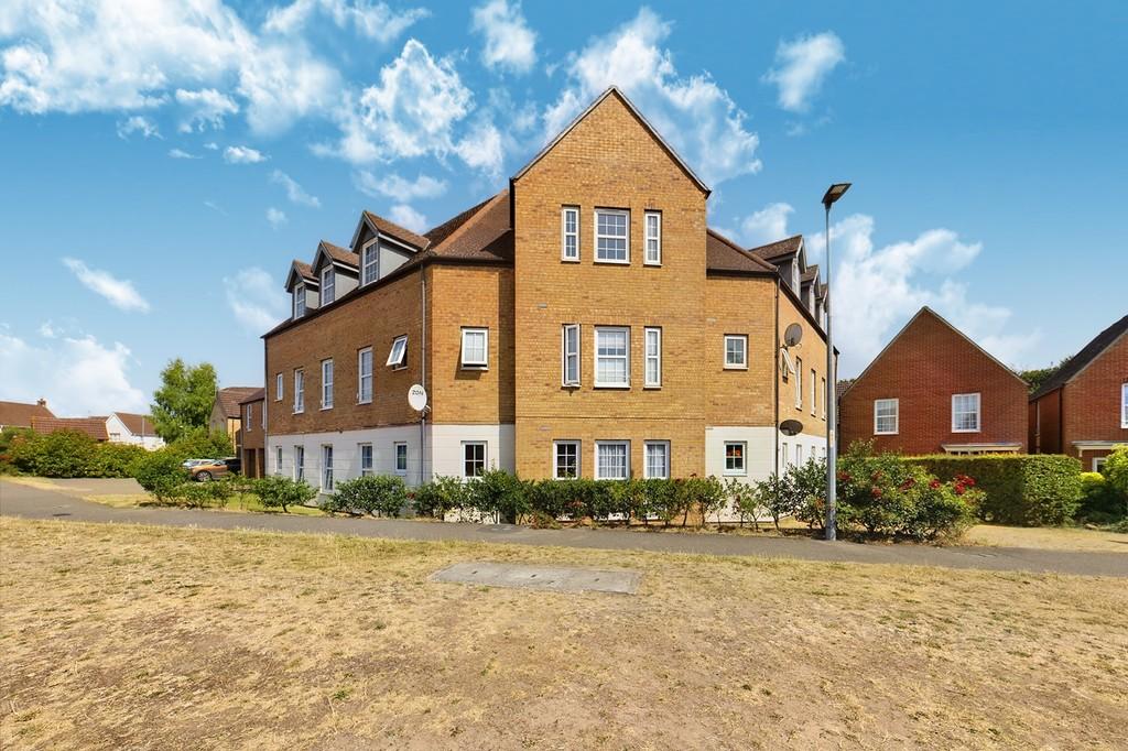 Cypress Covert, Thetford 2 bed apartment £150,000