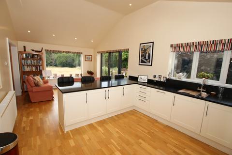 6 Chapter Way, Silkstone, Barnsley, S75 4LH