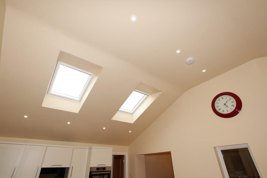 Ceiling Detail