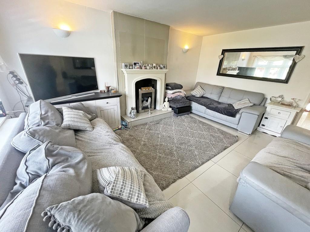 Cambourne Ave, St Helens, Merseyside 3 bed semidetached house £199,950