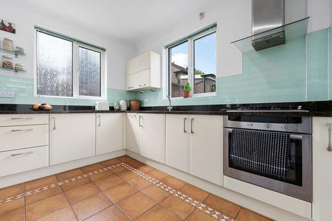 37 Beatty Avenue, Cardiff, CF23 5QR