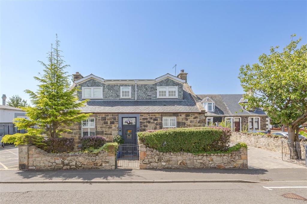 Millburn Road, Bathgate 4 bed house £365,000
