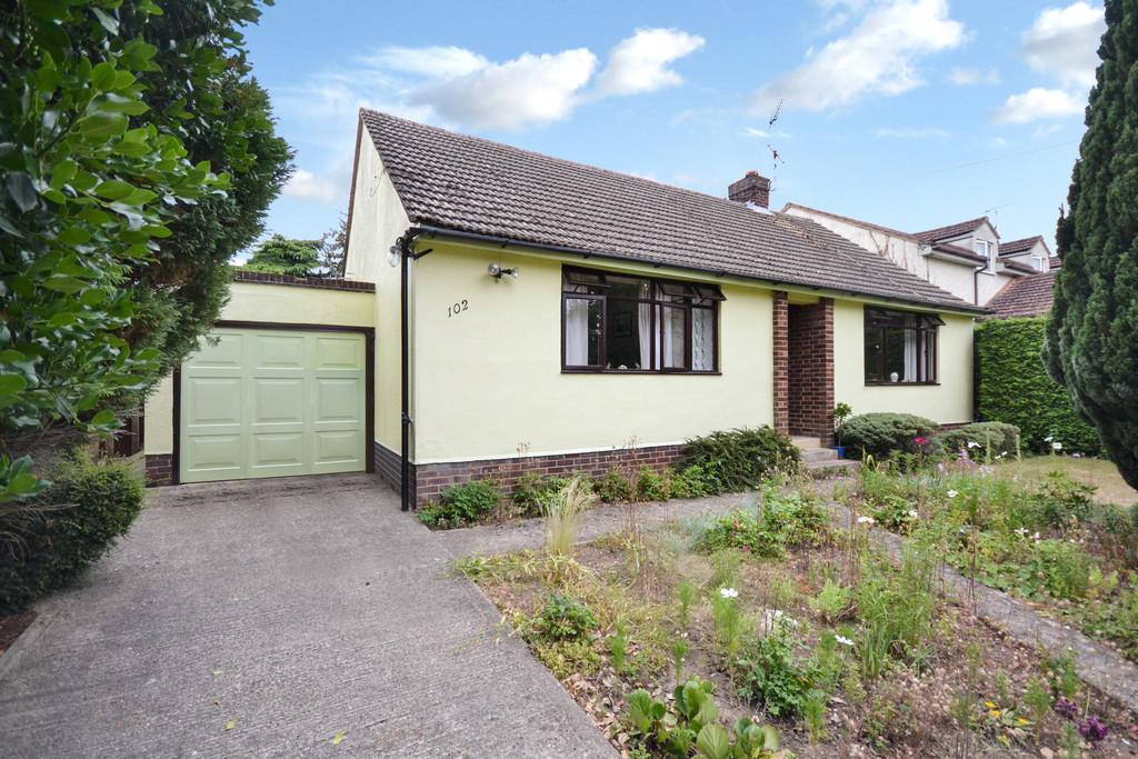 Little Walden Road, Saffron Walden 3 bed detached bungalow for sale £