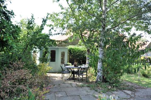 32 Mulgrave View, Stainsacre, Whitby, YO22 4NX